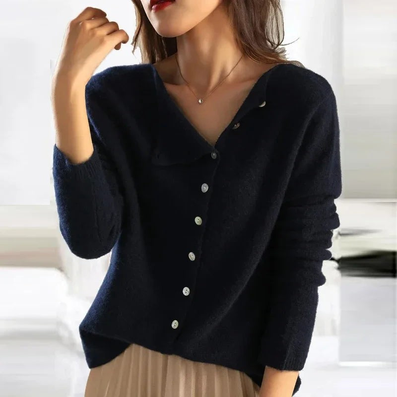 V-neck button knit cardigan