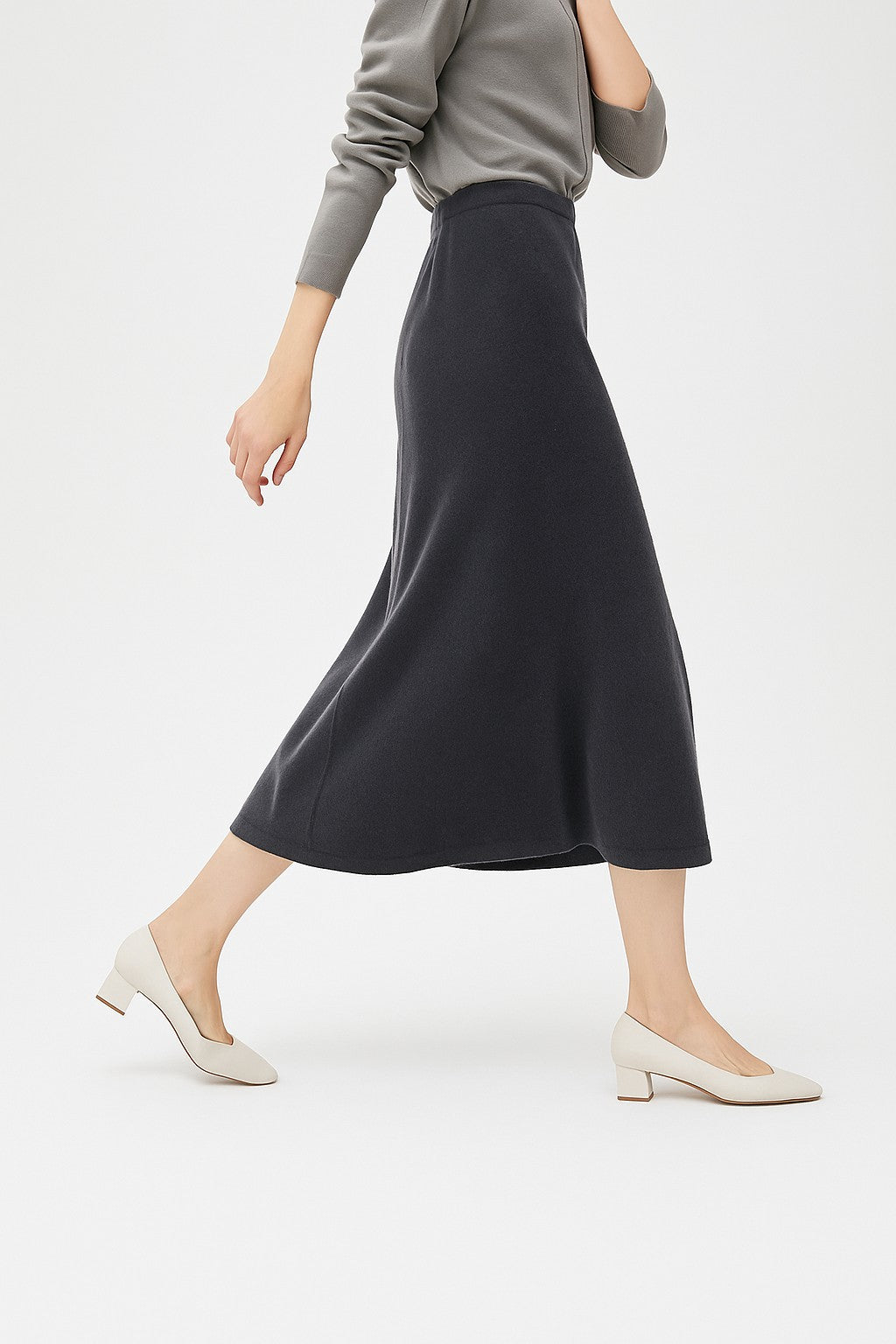 Wool knit midi skirt
